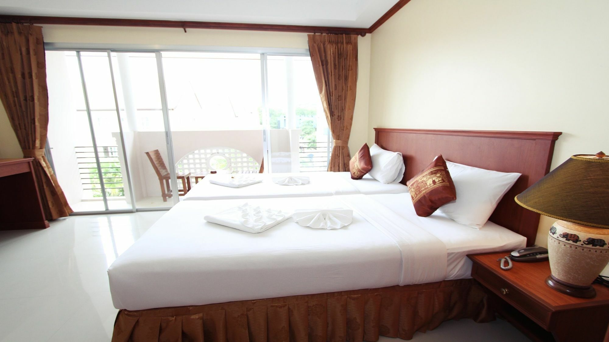 The Orchid House - Sha Extra Plus Pantai Kata Bagian luar foto